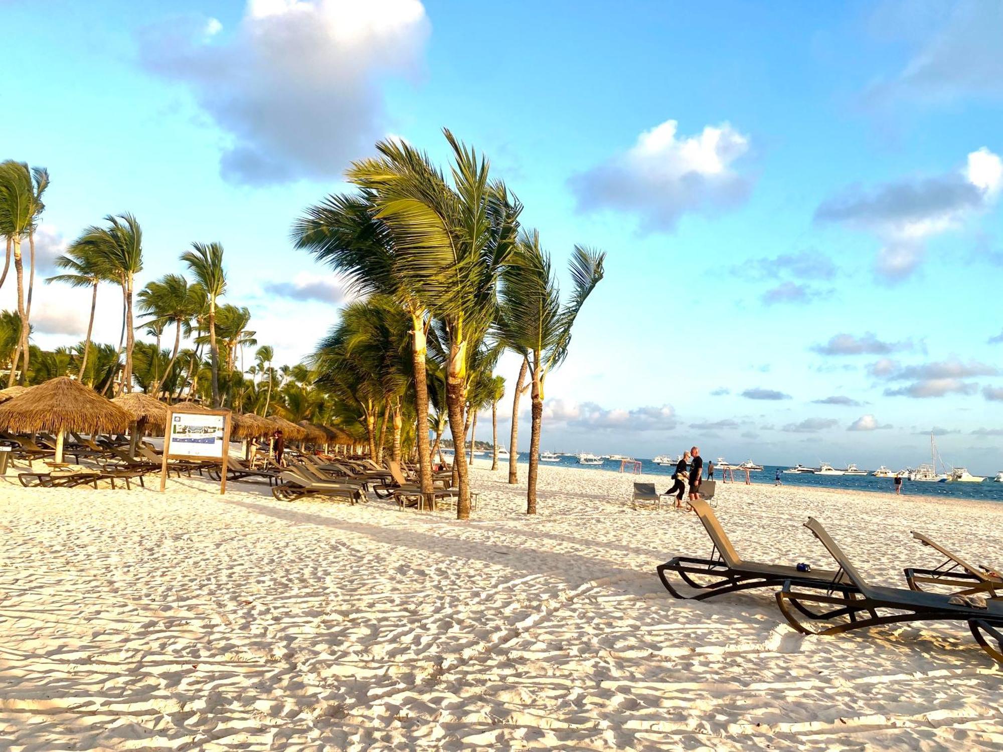 Paradise Close To The Beach Pool Free Parking,Wifi- بونتا كانا المظهر الخارجي الصورة